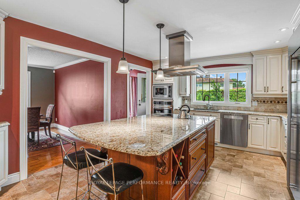Photo 20 of 108 Condor Drive, Ottawa, Hunt Club/Western Community — HOMEH