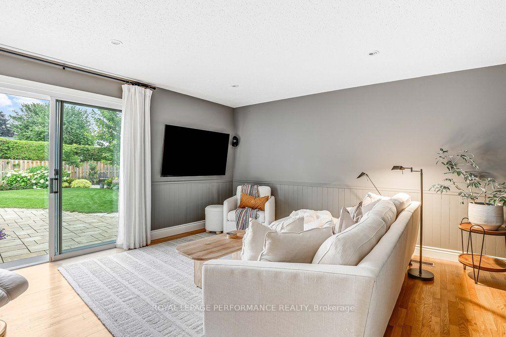 Photo 34 of 108 Condor Drive, Ottawa, Hunt Club/Western Community — HOMEH
