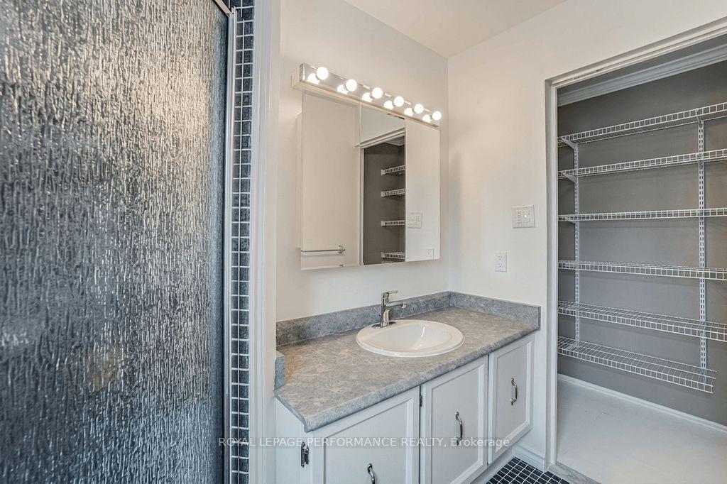 Photo 41 of 108 Condor Drive, Ottawa, Hunt Club/Western Community — HOMEH