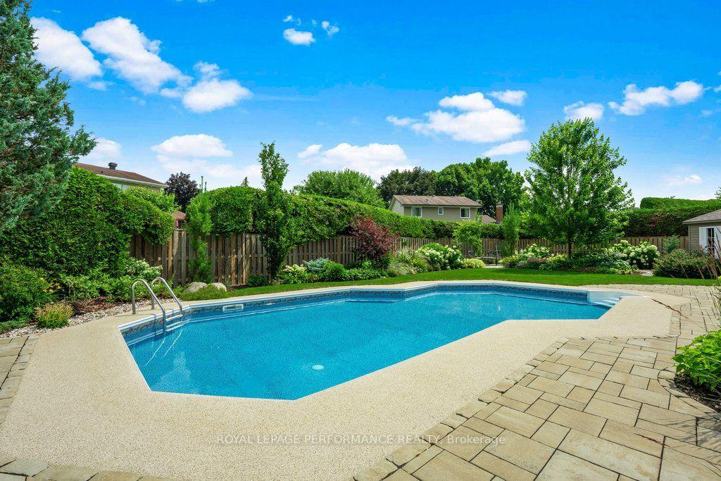 Photo 61 of 108 Condor Drive, Ottawa, Hunt Club/Western Community — HOMEH