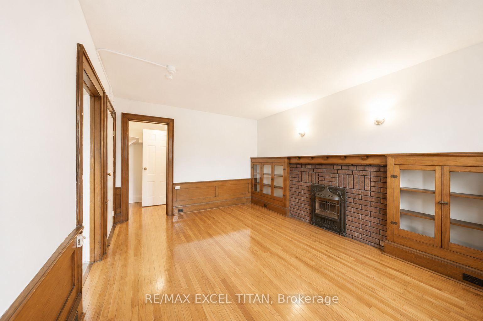 Photo 3 of Unit 65, 12 Kingston Road, Toronto, Woodbine Corridor — HOMEH