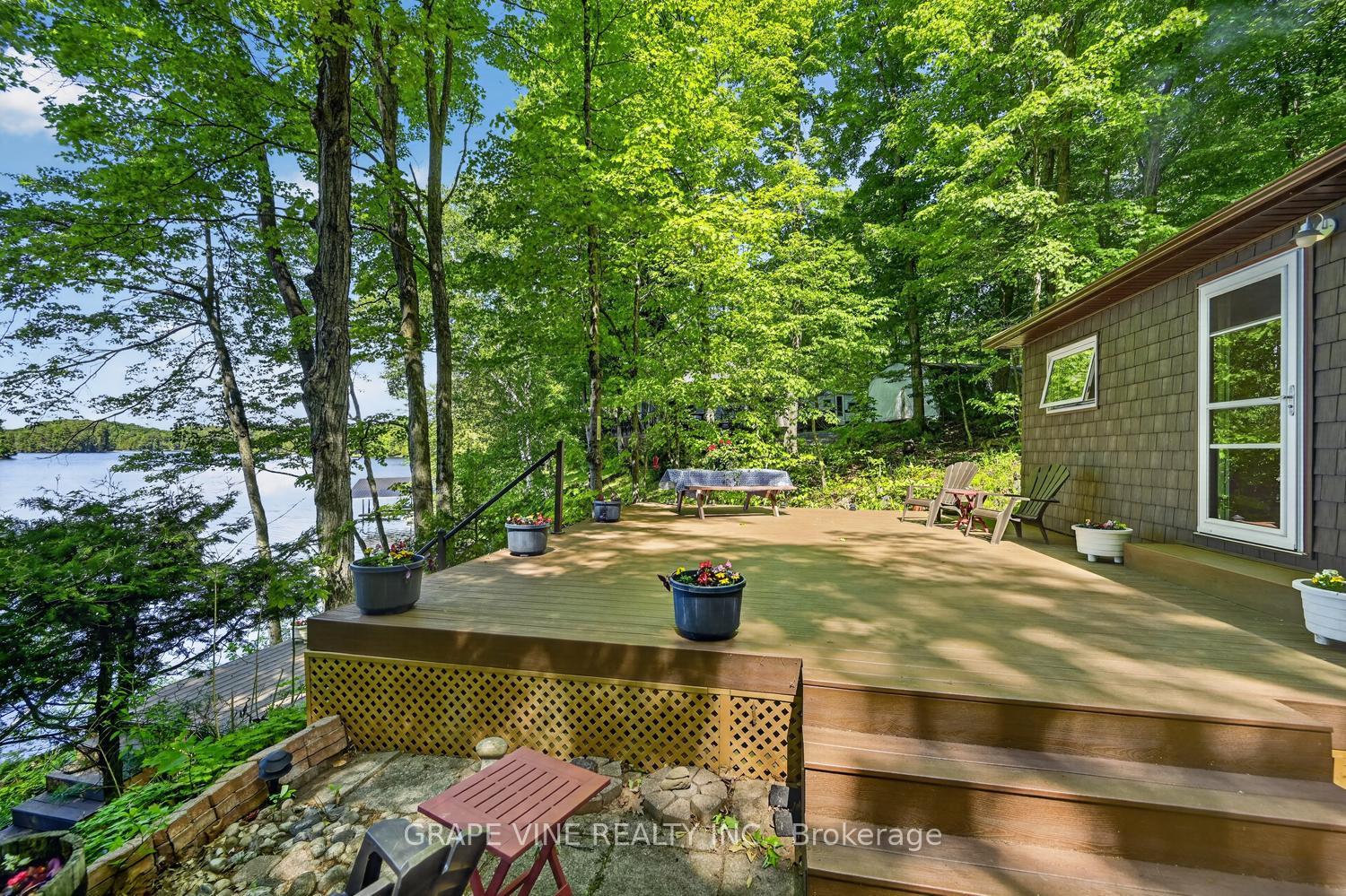 Photo 5 of 1010 Firefly Lane, Frontenac, Frontenac South — HOMEH
