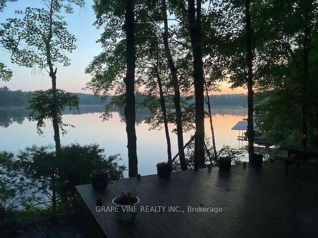 Photo 17 of 1010 Firefly Lane, Frontenac, Frontenac South — HOMEH