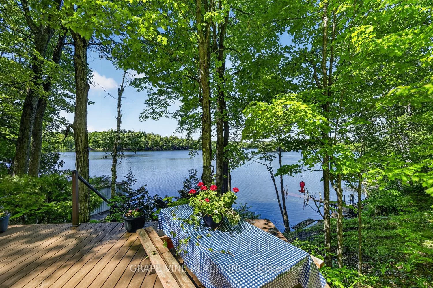 Photo 14 of 1010 Firefly Lane, Frontenac, Frontenac South — HOMEH