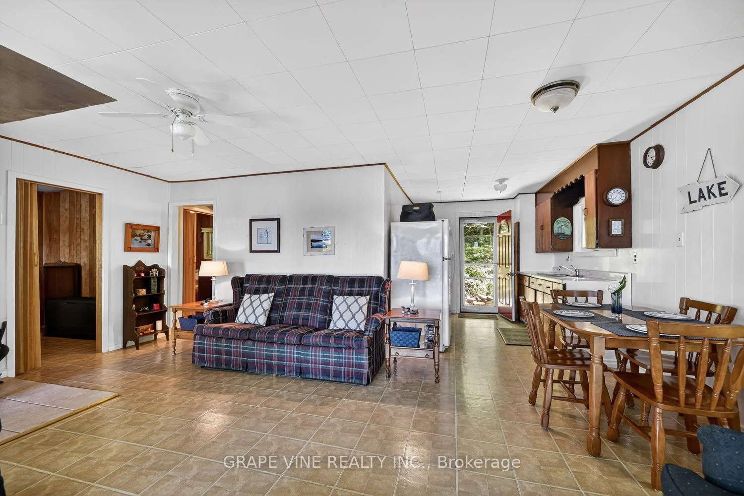Photo 20 of 1010 Firefly Lane, Frontenac, Frontenac South — HOMEH
