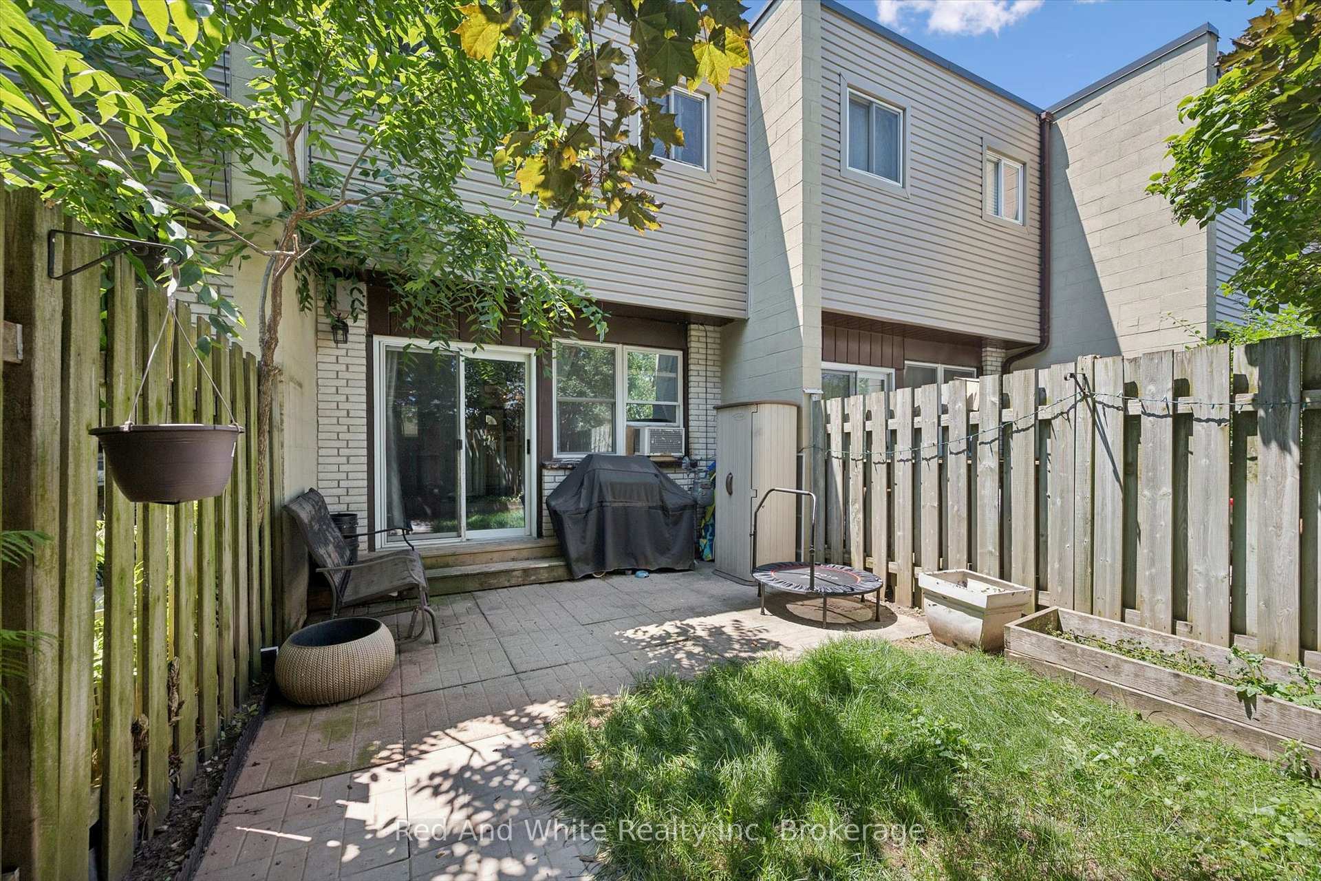 Photo 21 of Unit 11, 178 Grulke Street, Kitchener, Centreville Chicopee — HOMEH