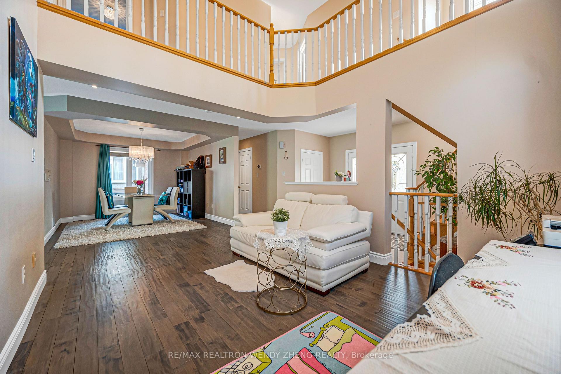 Photo 5 of 1507 Clearbrook Drive, Oshawa, Taunton — HOMEH