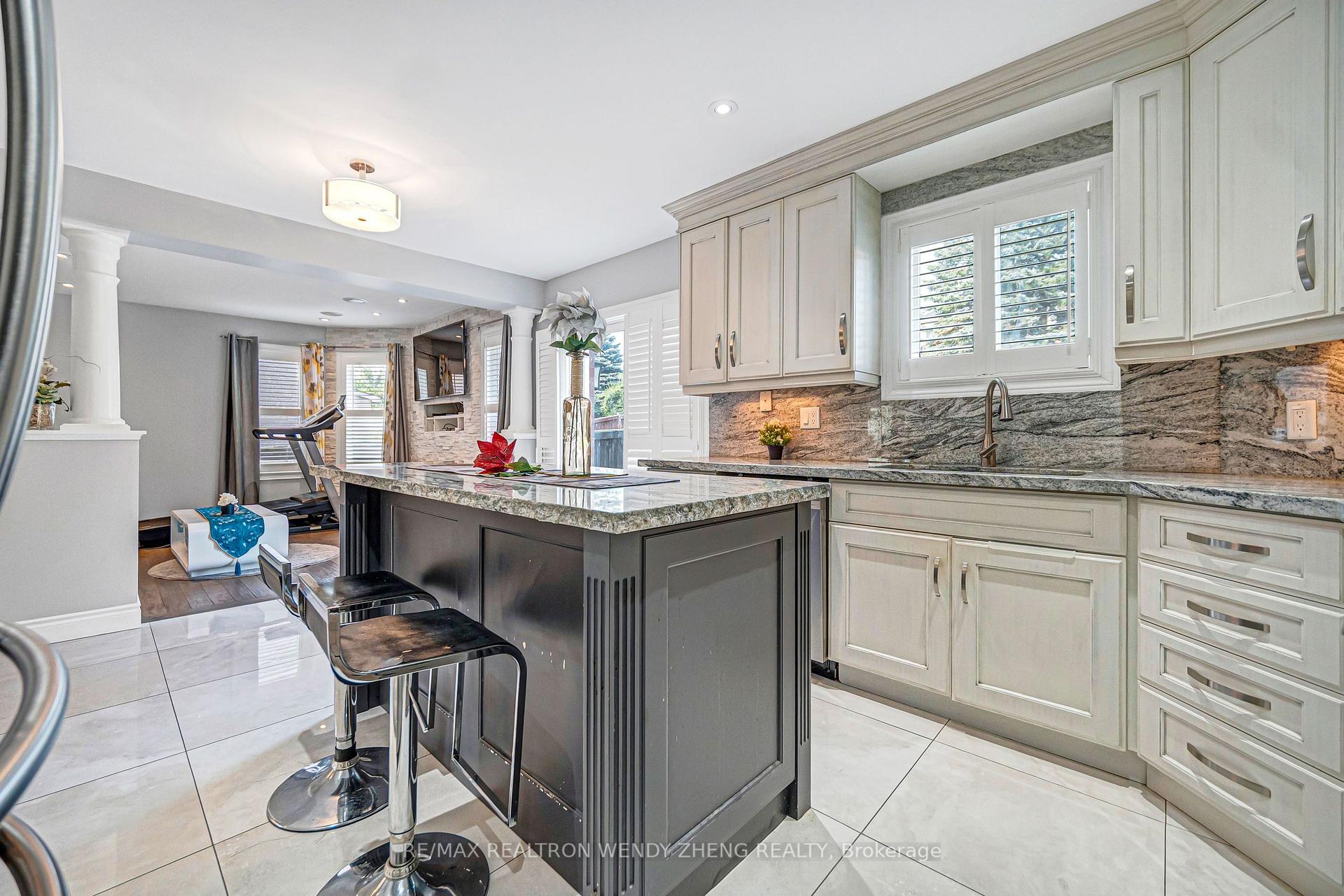 Photo 15 of 1507 Clearbrook Drive, Oshawa, Taunton — HOMEH