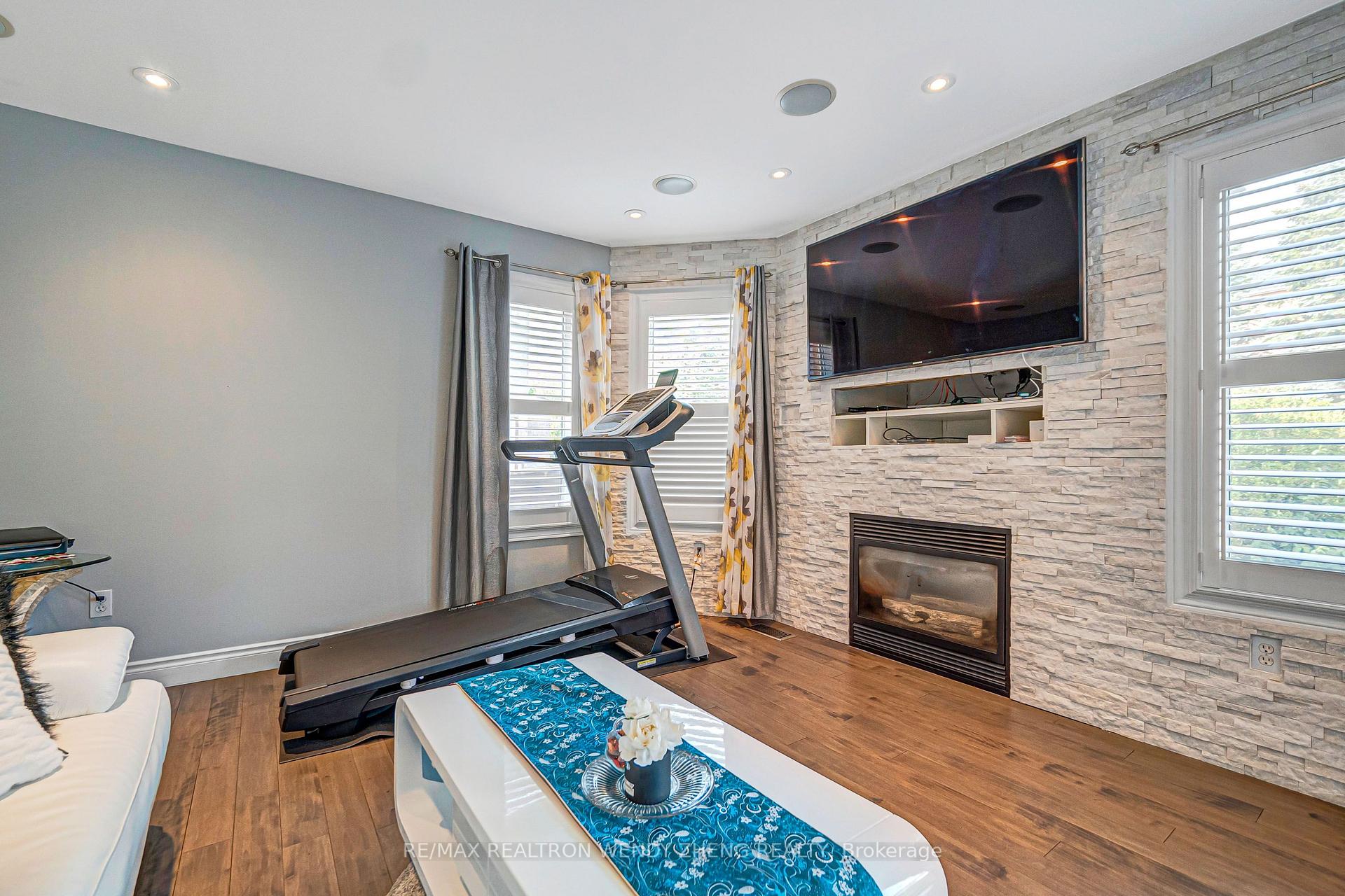 Photo 18 of 1507 Clearbrook Drive, Oshawa, Taunton — HOMEH