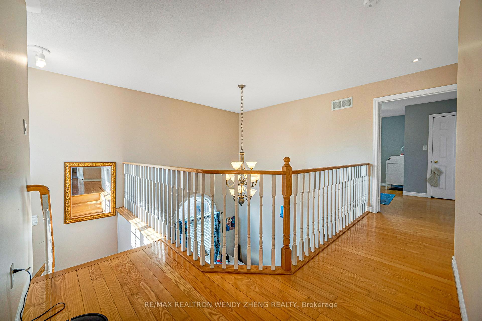 Photo 20 of 1507 Clearbrook Drive, Oshawa, Taunton — HOMEH