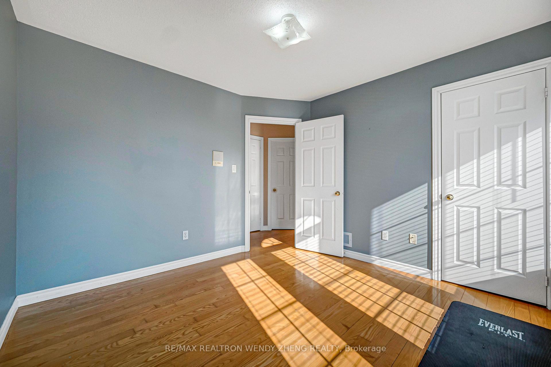 Photo 35 of 1507 Clearbrook Drive, Oshawa, Taunton — HOMEH