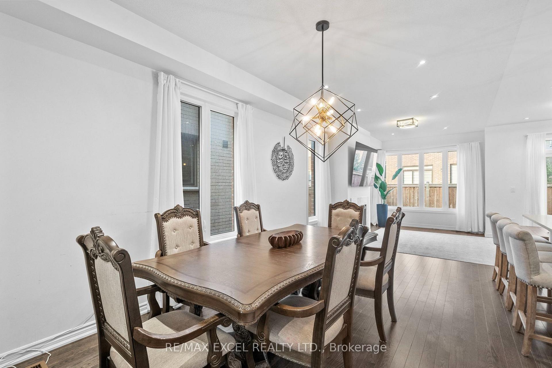 Photo 14 of 37 Macpherson Street, Whitby, Rural Whitby — HOMEH