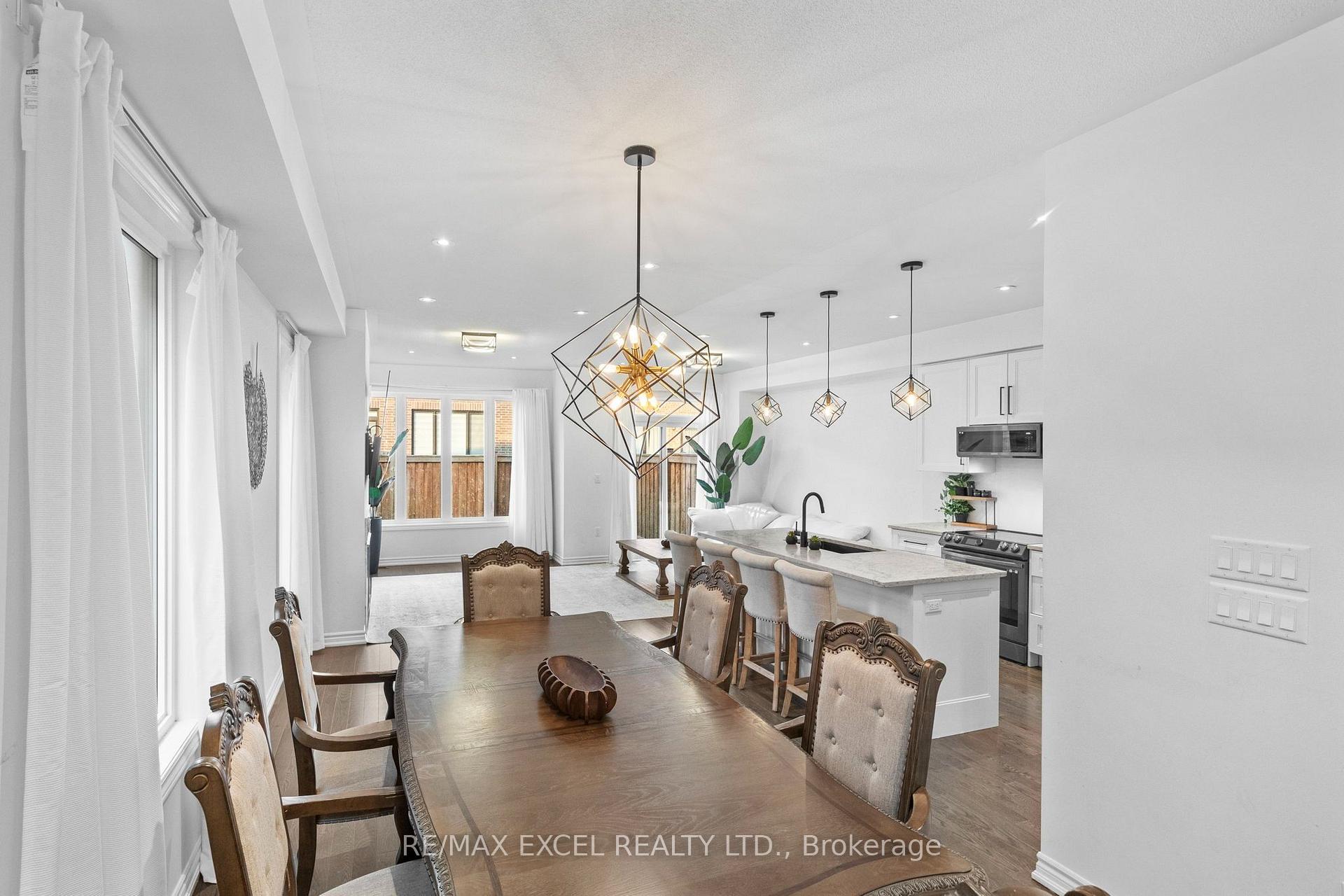 Photo 16 of 37 Macpherson Street, Whitby, Rural Whitby — HOMEH