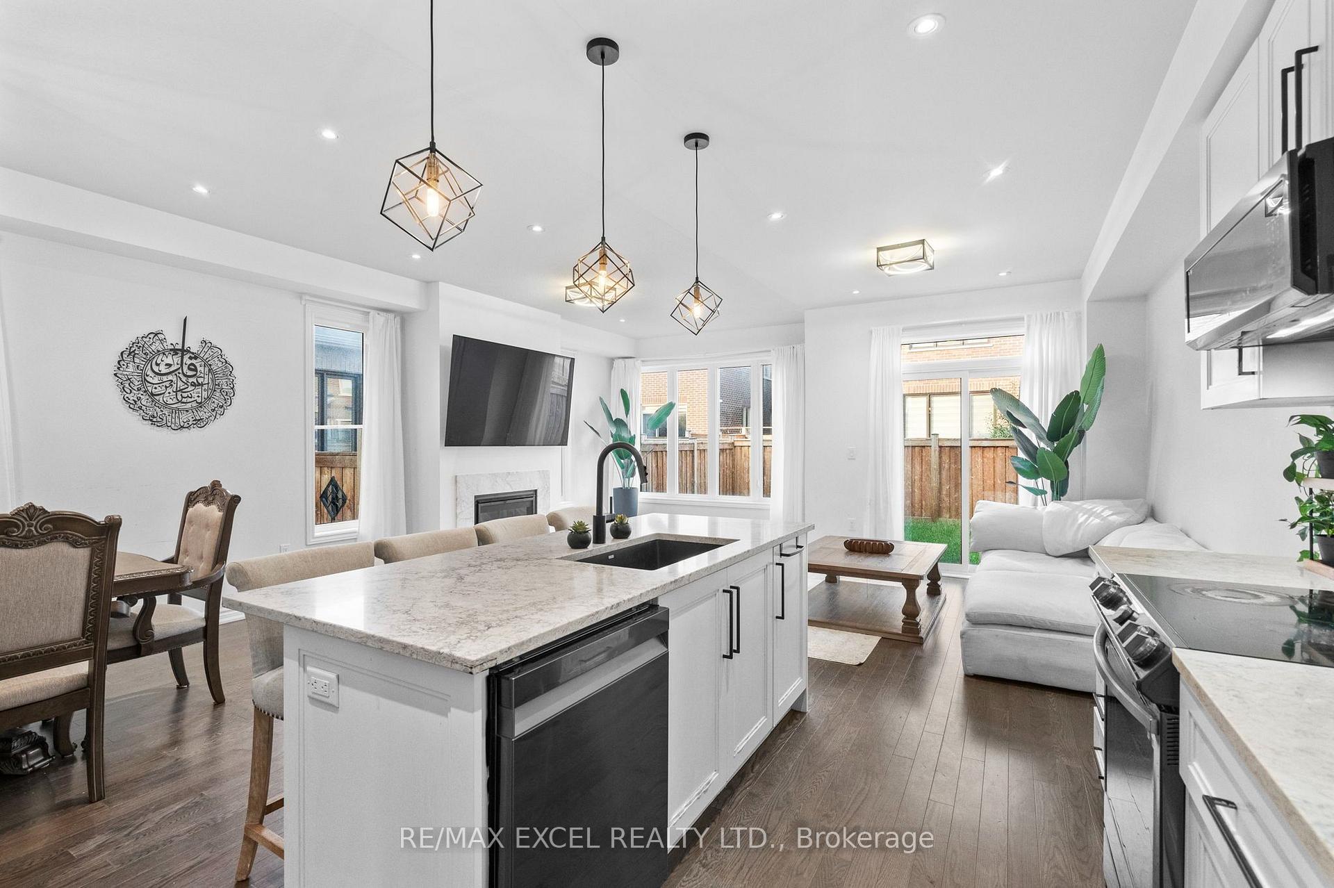 Photo 17 of 37 Macpherson Street, Whitby, Rural Whitby — HOMEH