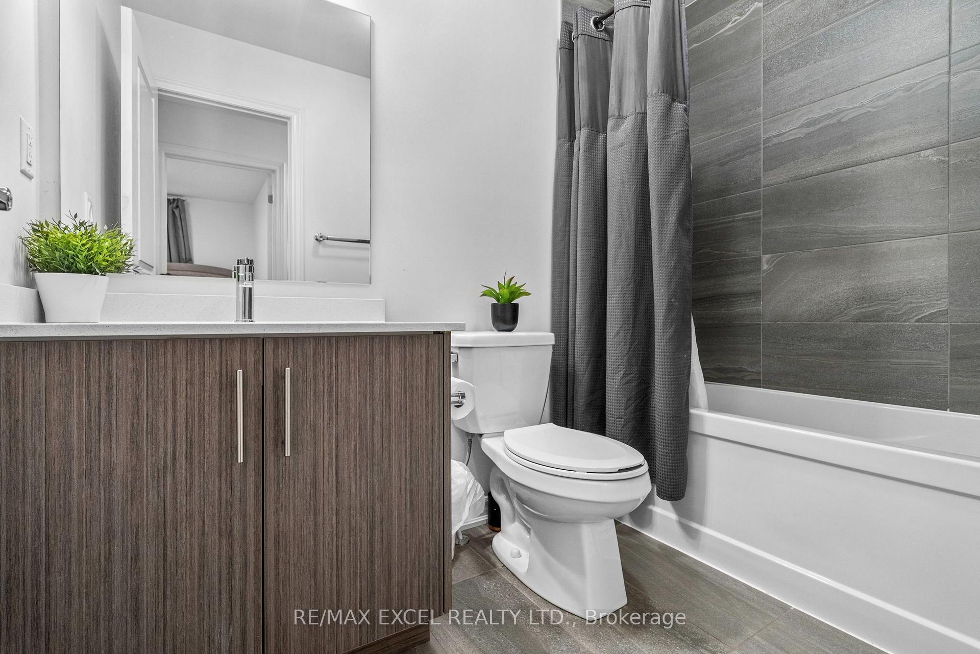 Photo 41 of 37 Macpherson Street, Whitby, Rural Whitby — HOMEH