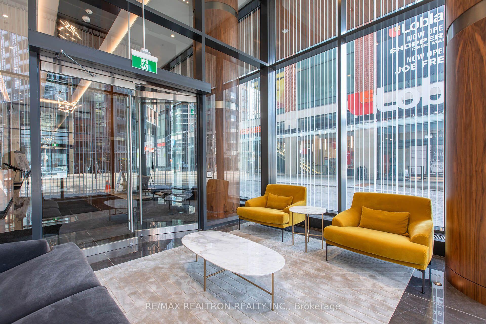 Photo 5 of Unit 1216, 19 Bathurst Street, Toronto, Waterfront Communities — HOMEH