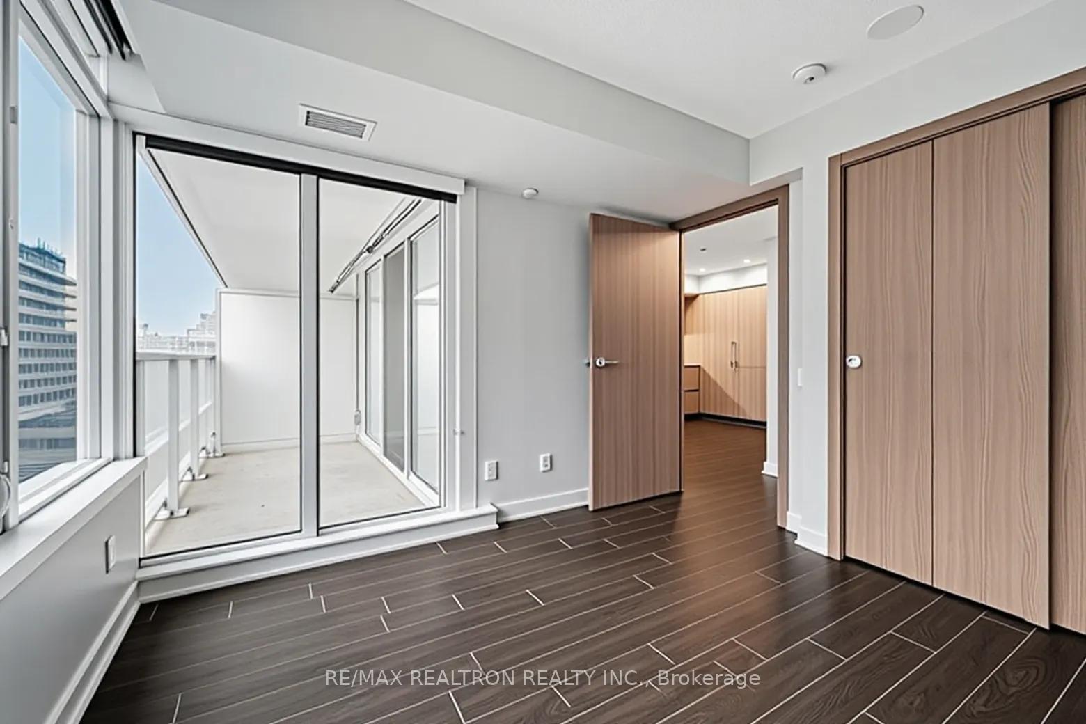 Photo 10 of Unit 1216, 19 Bathurst Street, Toronto, Waterfront Communities — HOMEH