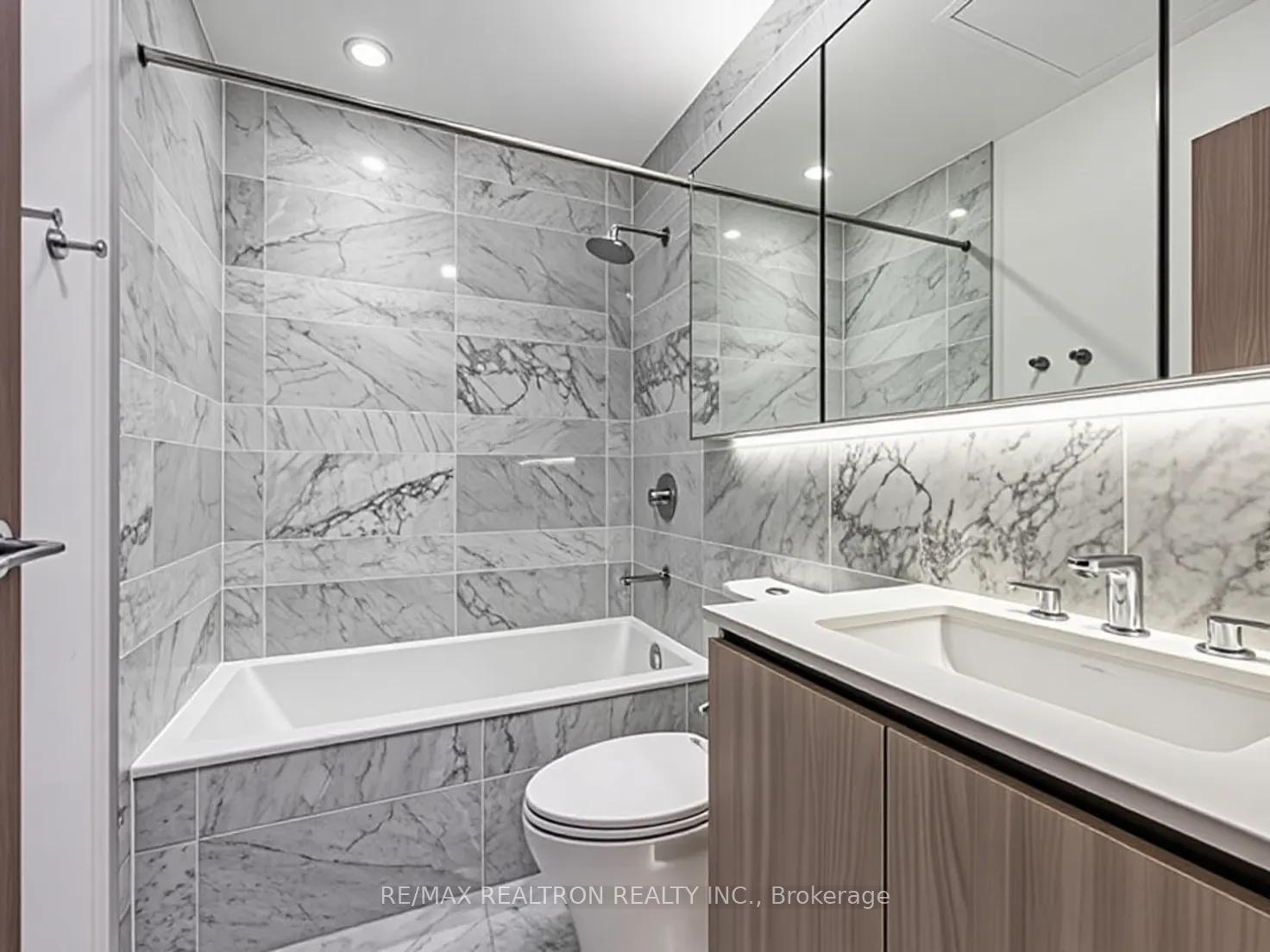 Photo 11 of Unit 1216, 19 Bathurst Street, Toronto, Waterfront Communities — HOMEH