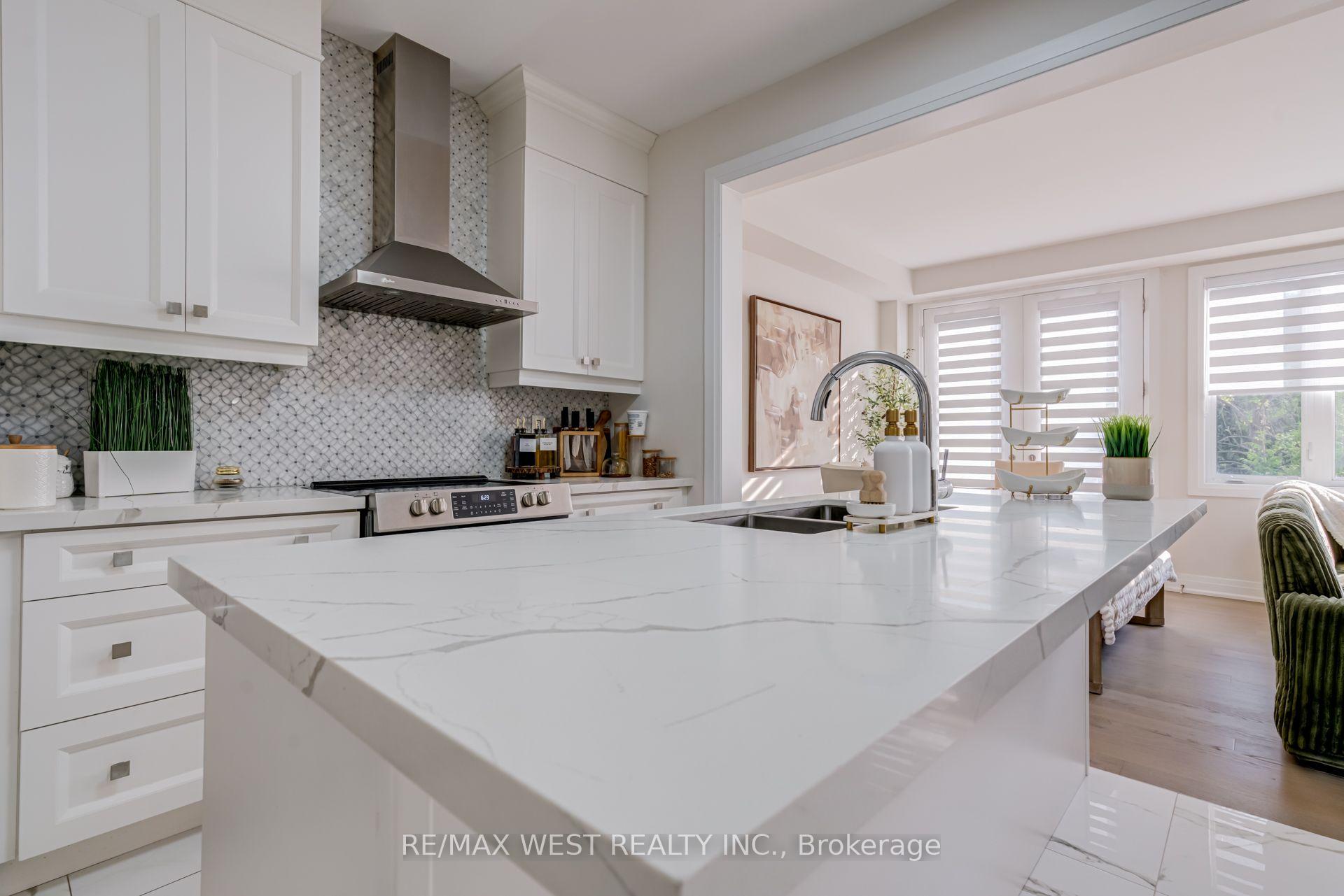 Photo 21 of 2688 Sapphire Drive, Pickering, Rural Pickering — HOMEH