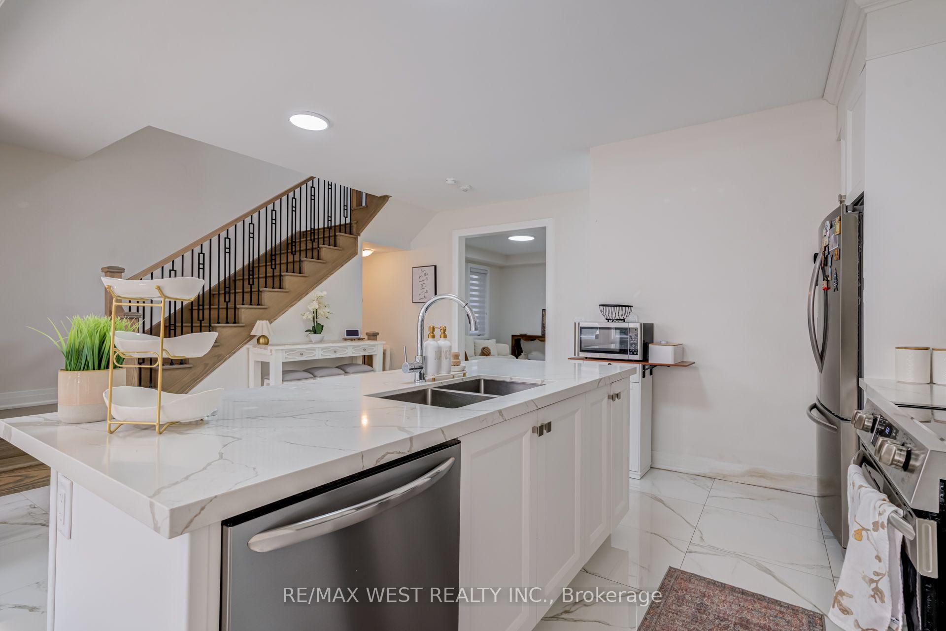 Photo 22 of 2688 Sapphire Drive, Pickering, Rural Pickering — HOMEH