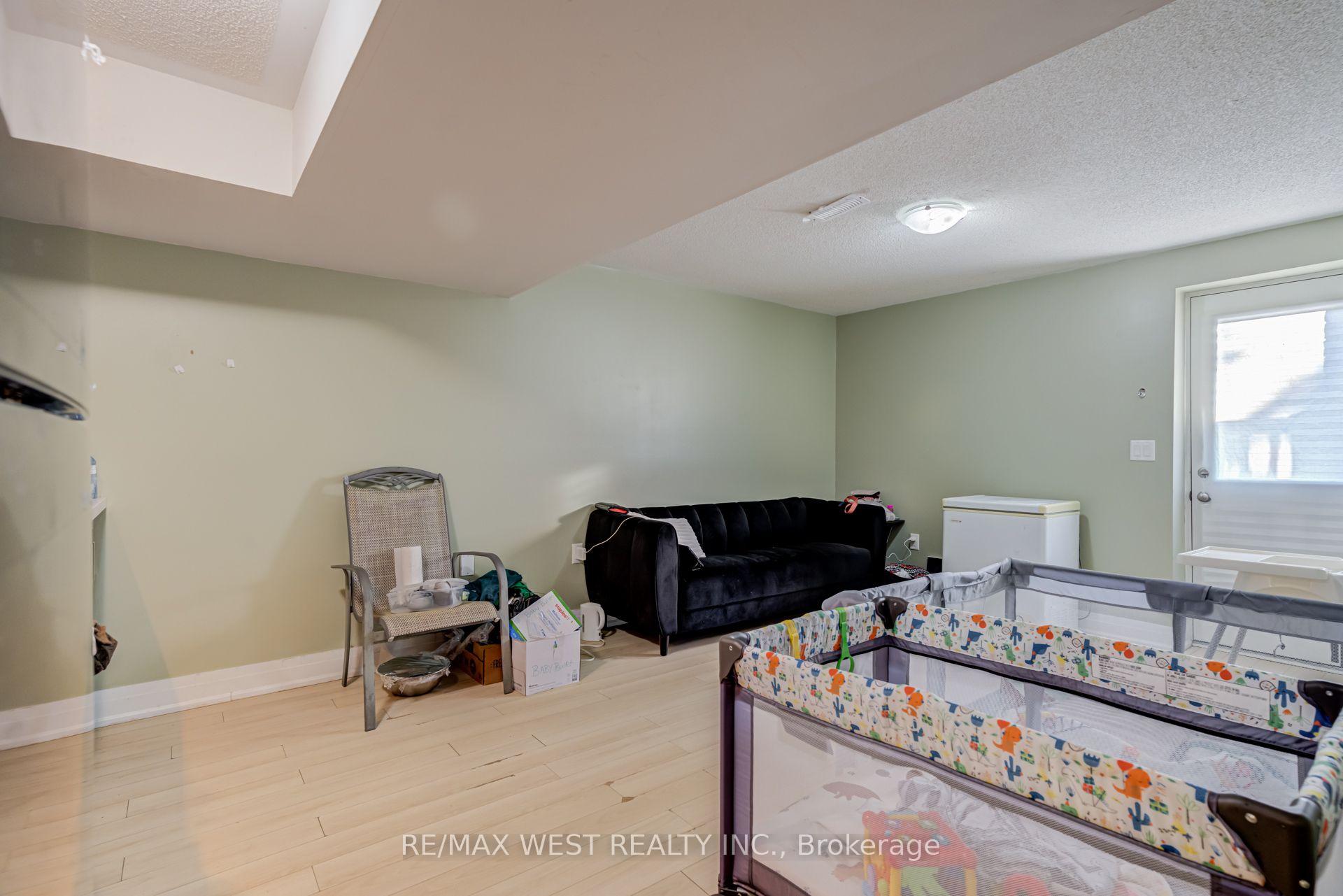 Photo 45 of 2688 Sapphire Drive, Pickering, Rural Pickering — HOMEH