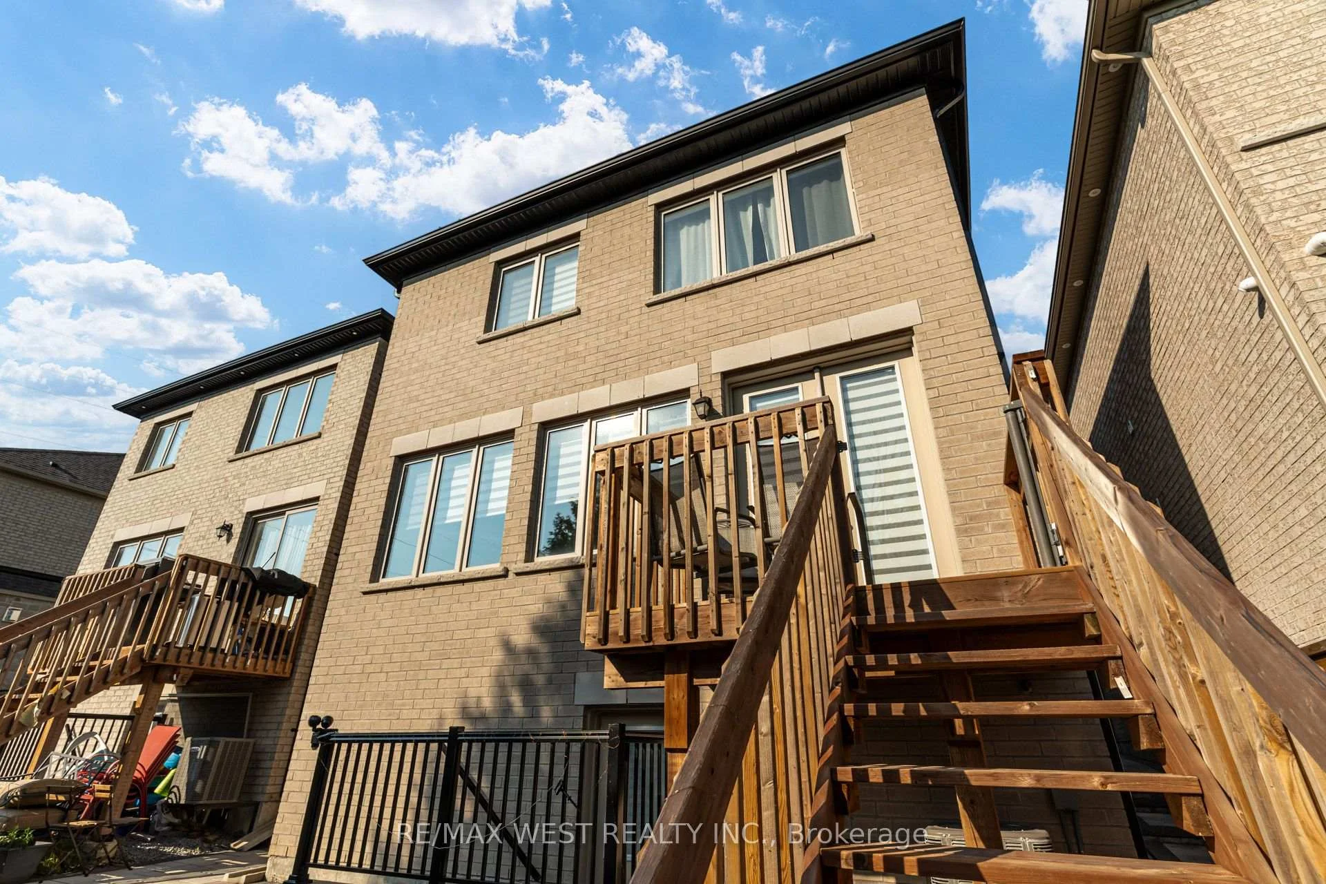 Photo 54 of 2688 Sapphire Drive, Pickering, Rural Pickering — HOMEH