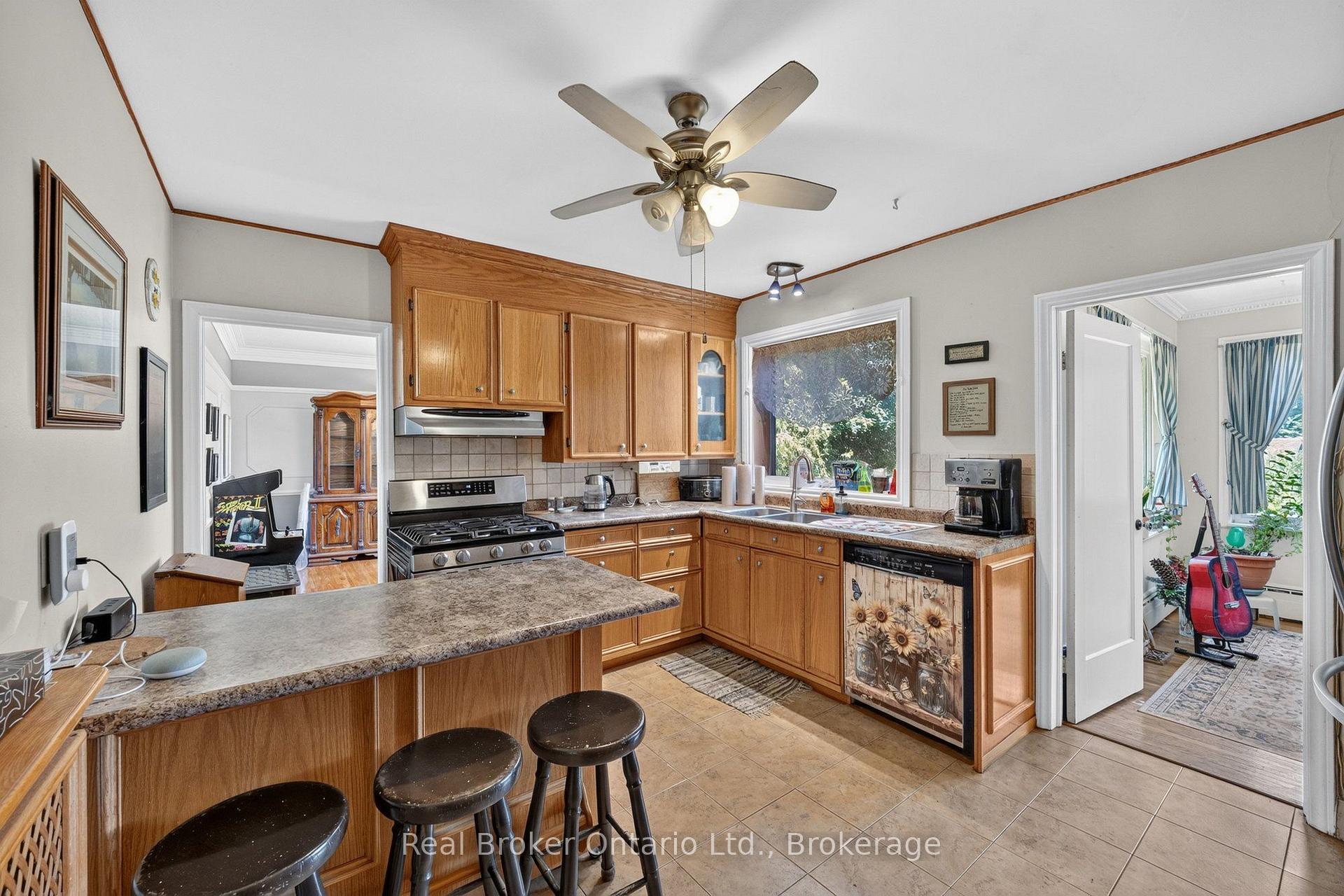 Photo 14 of 59 Trafalgar Road, Erin, Rural Erin — HOMEH
