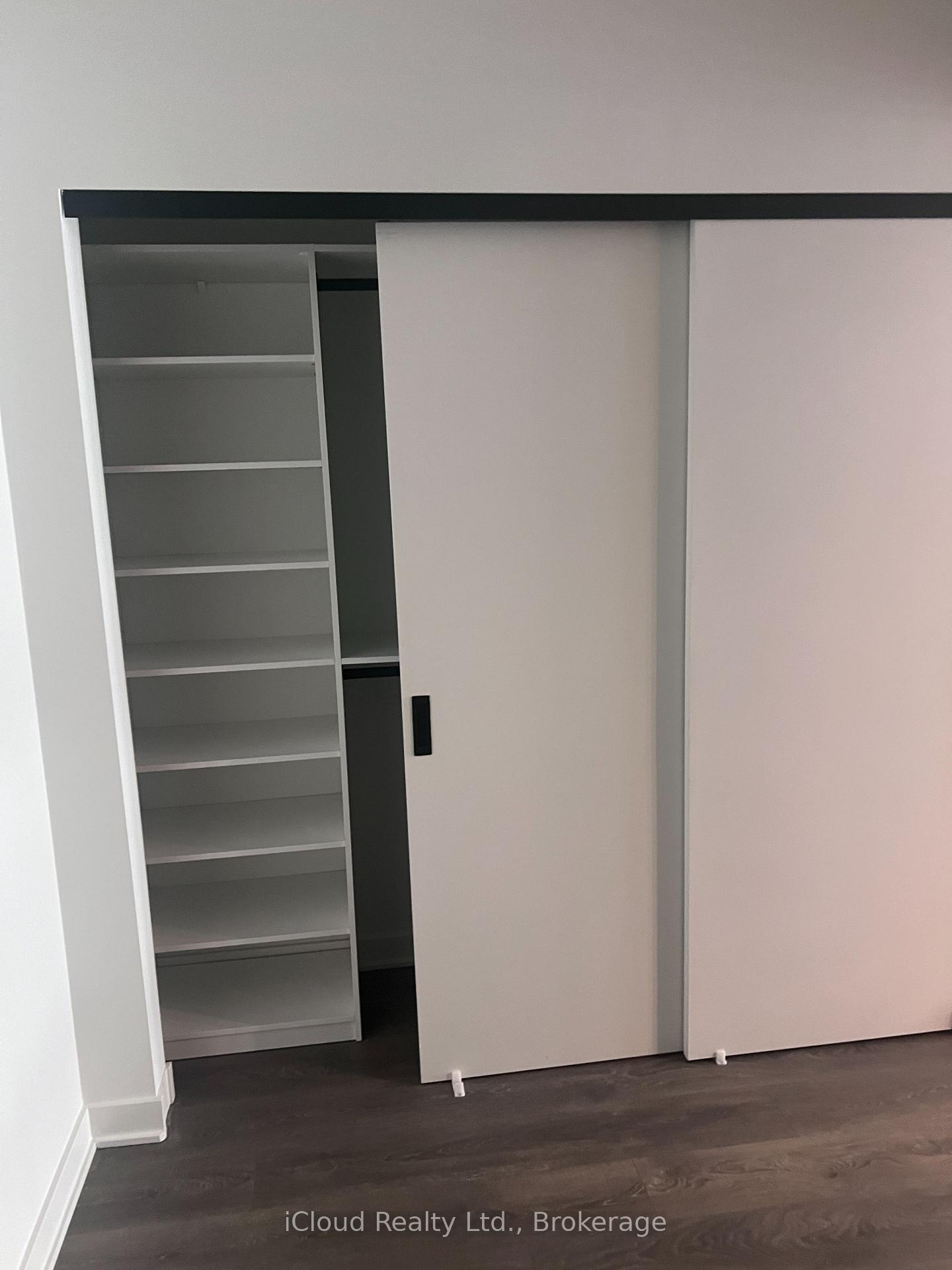 Photo 3 of Unit 821, 55 Charles Street E, Toronto, Church-Yonge Corridor — HOMEH