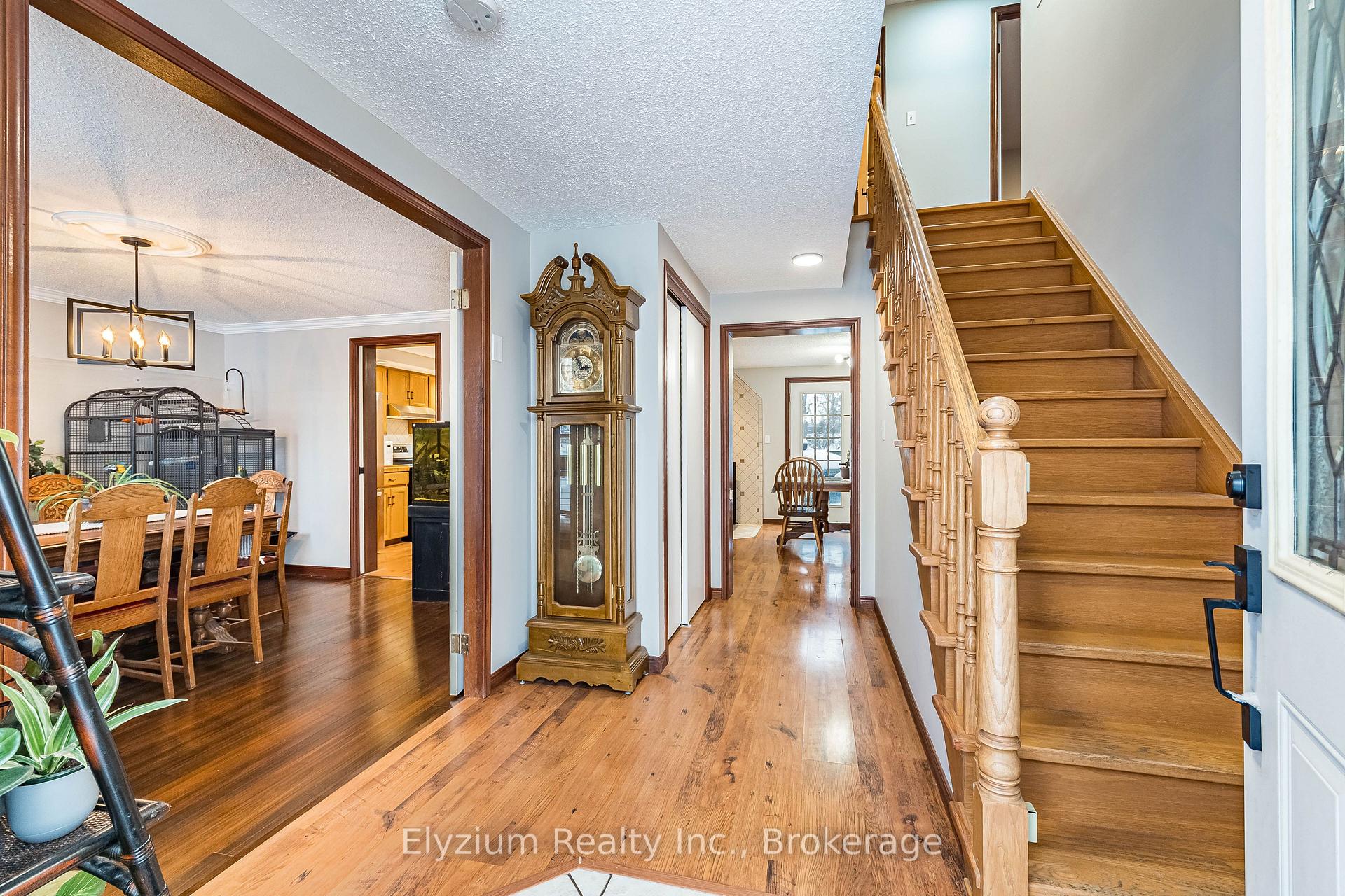 Photo 5 of 11289 Guelph Line, Milton, Campbellville — HOMEH