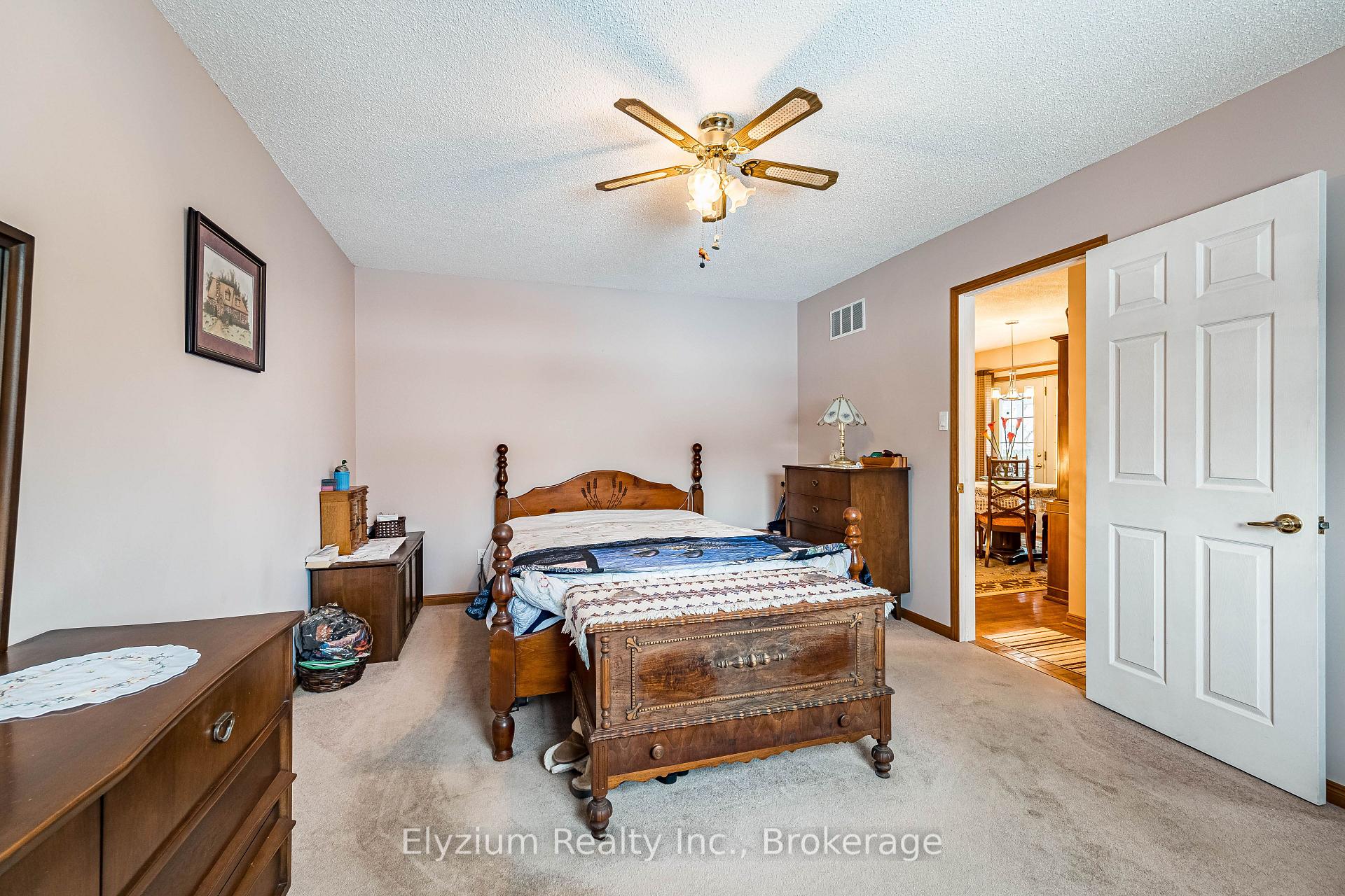 Photo 37 of 11289 Guelph Line, Milton, Campbellville — HOMEH