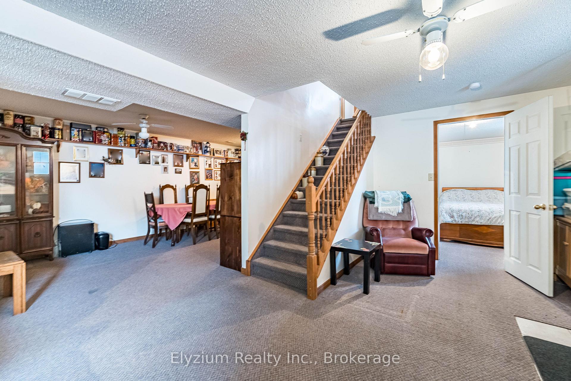 Photo 42 of 11289 Guelph Line, Milton, Campbellville — HOMEH