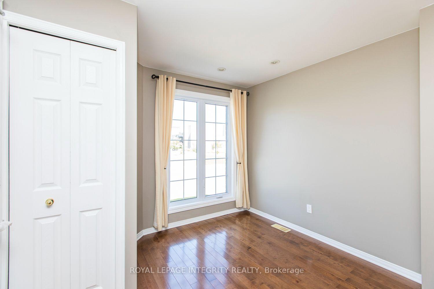 Photo 3 of 146 Berrigan Drive, Ottawa, Barrhaven - Longfields — HOMEH