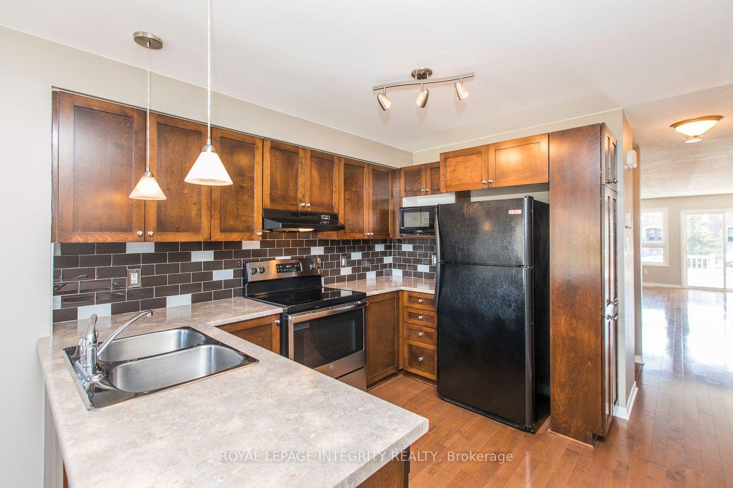 Photo 6 of 146 Berrigan Drive, Ottawa, Barrhaven - Longfields — HOMEH