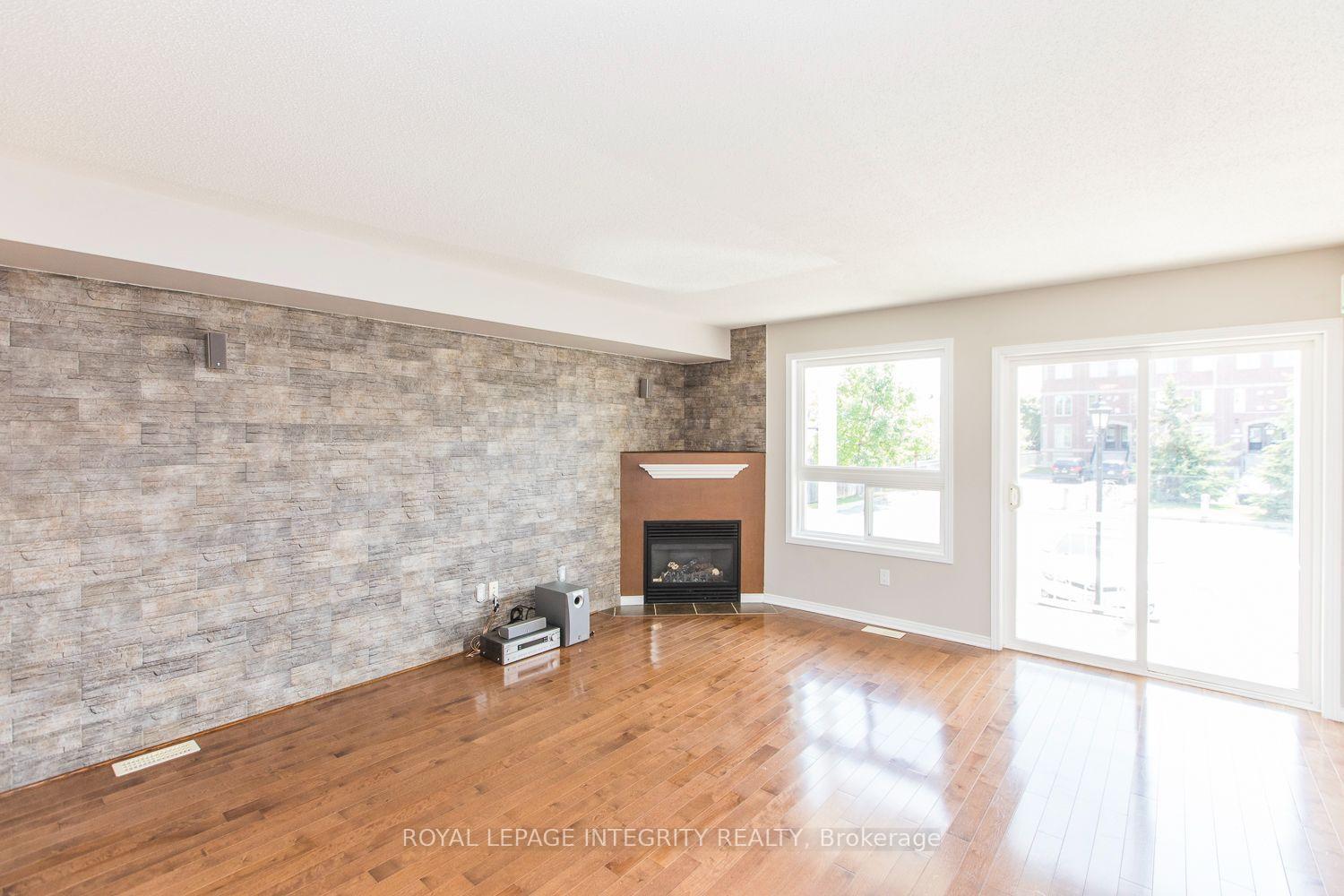 Photo 11 of 146 Berrigan Drive, Ottawa, Barrhaven - Longfields — HOMEH