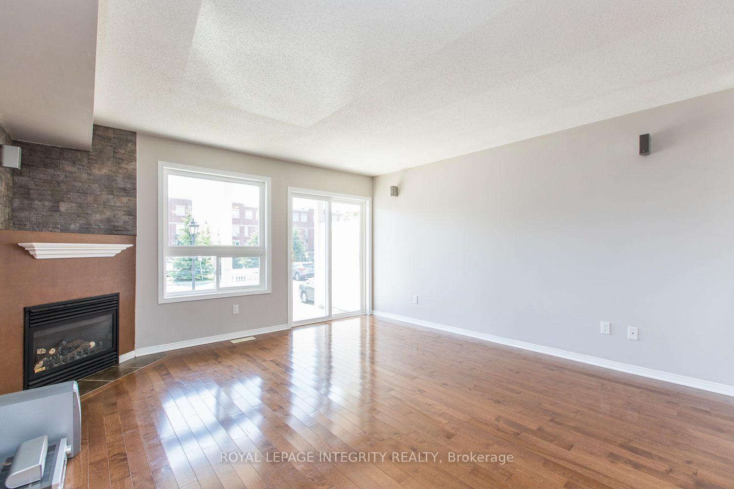 Photo 15 of 146 Berrigan Drive, Ottawa, Barrhaven - Longfields — HOMEH