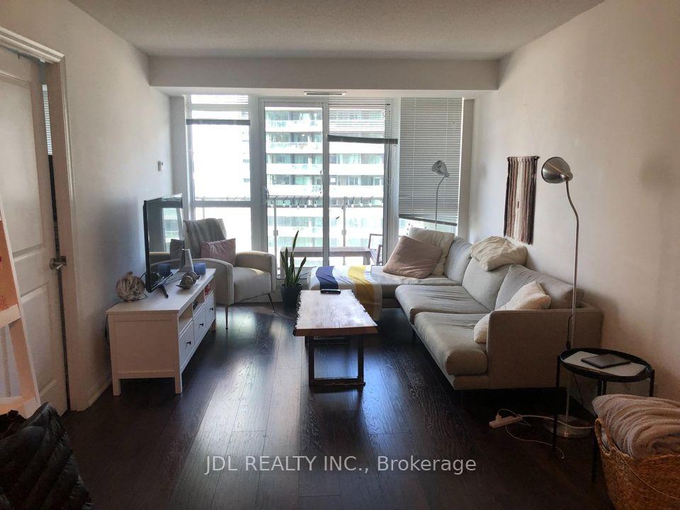 Photo 4 of Unit 1610, 35 Bastion Street, Toronto, Niagara — HOMEH
