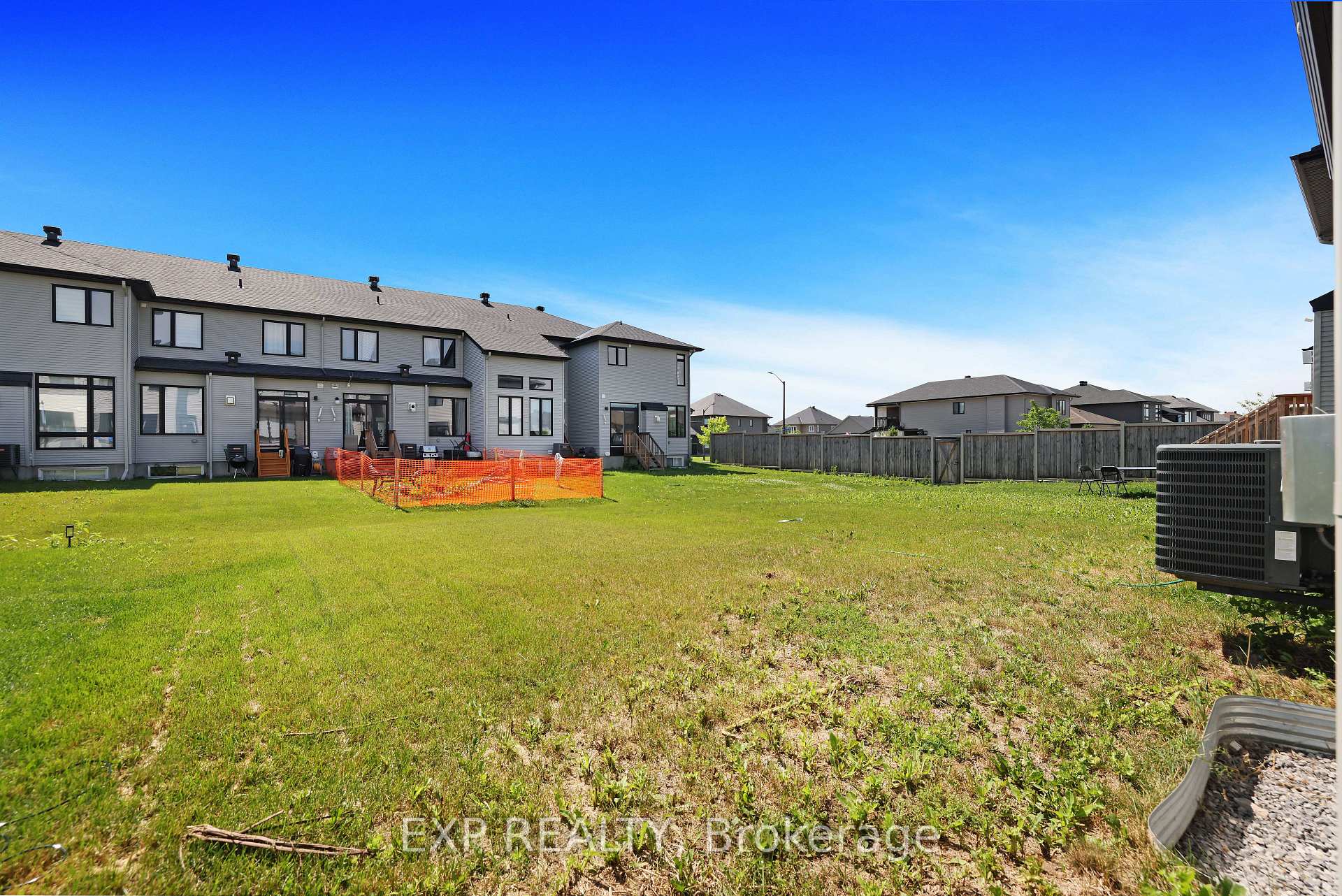 Photo 20 of 56 Canvasback Ridge, Ottawa, Riverside South/Gloucester Glen — HOMEH