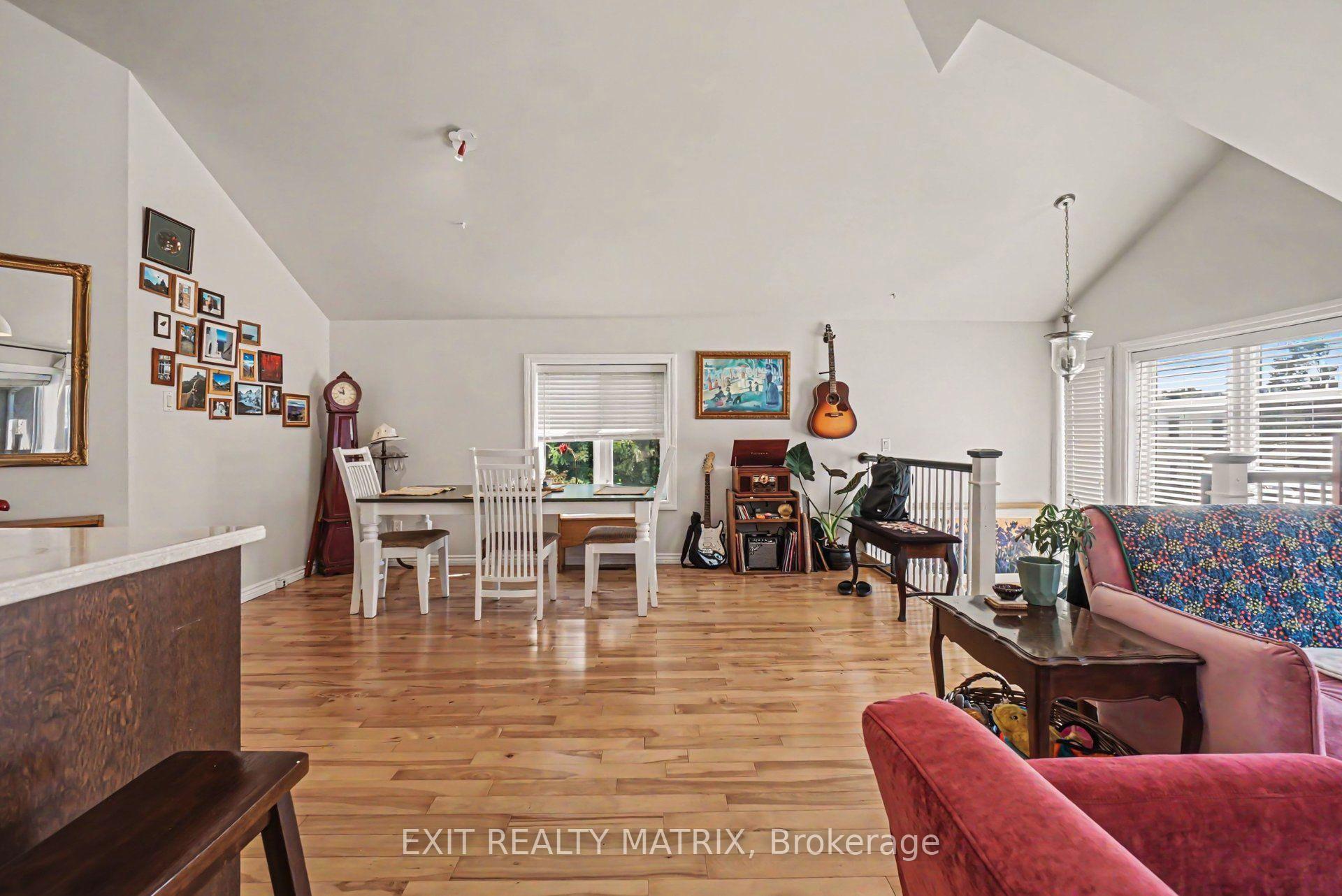 Photo 6 of 59 Laval Street, Ottawa, Vanier — HOMEH