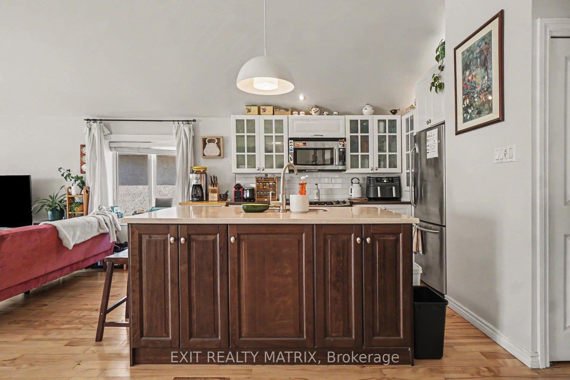 Photo 12 of 59 Laval Street, Ottawa, Vanier — HOMEH