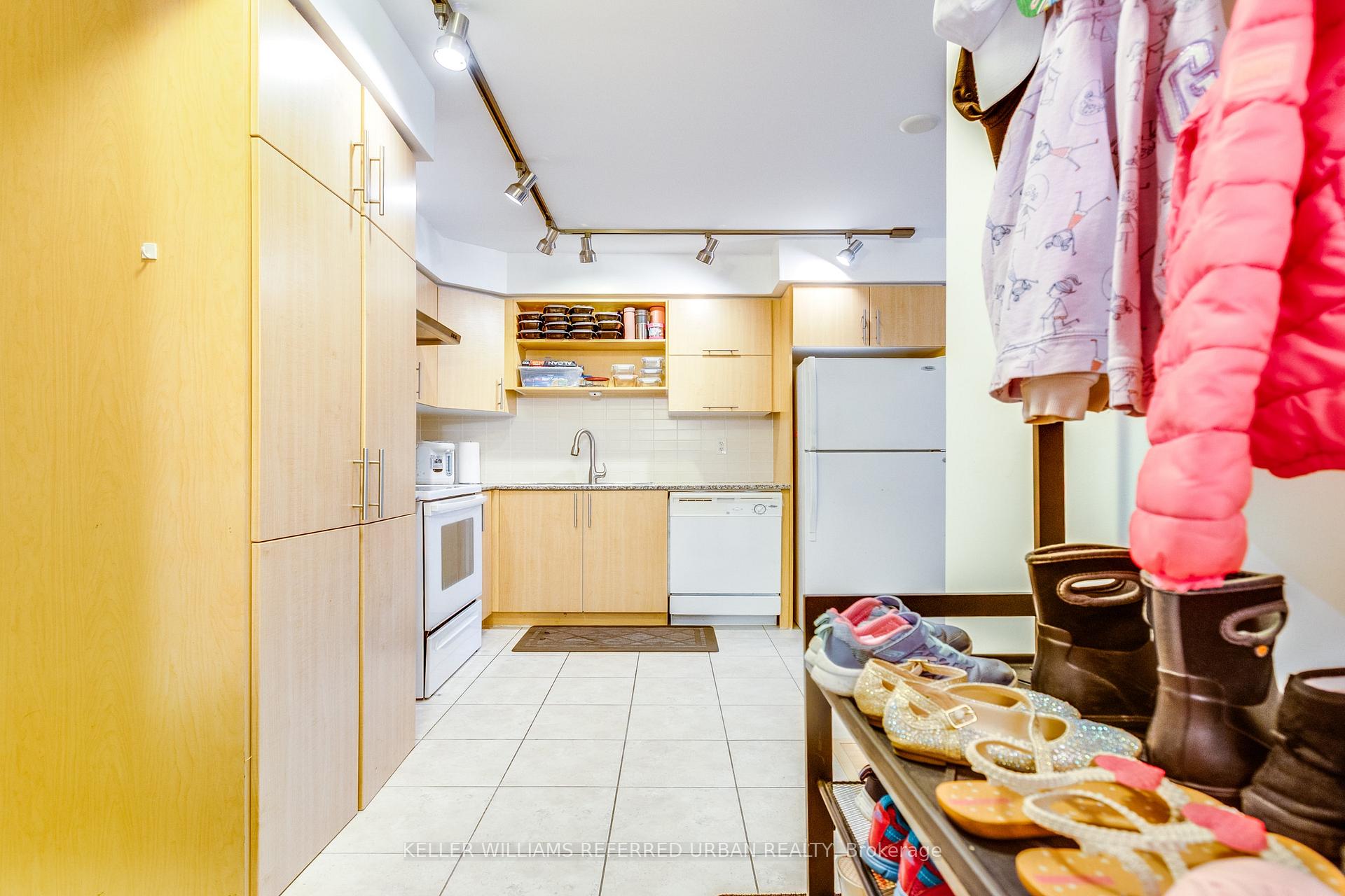 Photo 7 of Unit 318, 60 South Town Centre Boulevard, Markham, Unionville — HOMEH