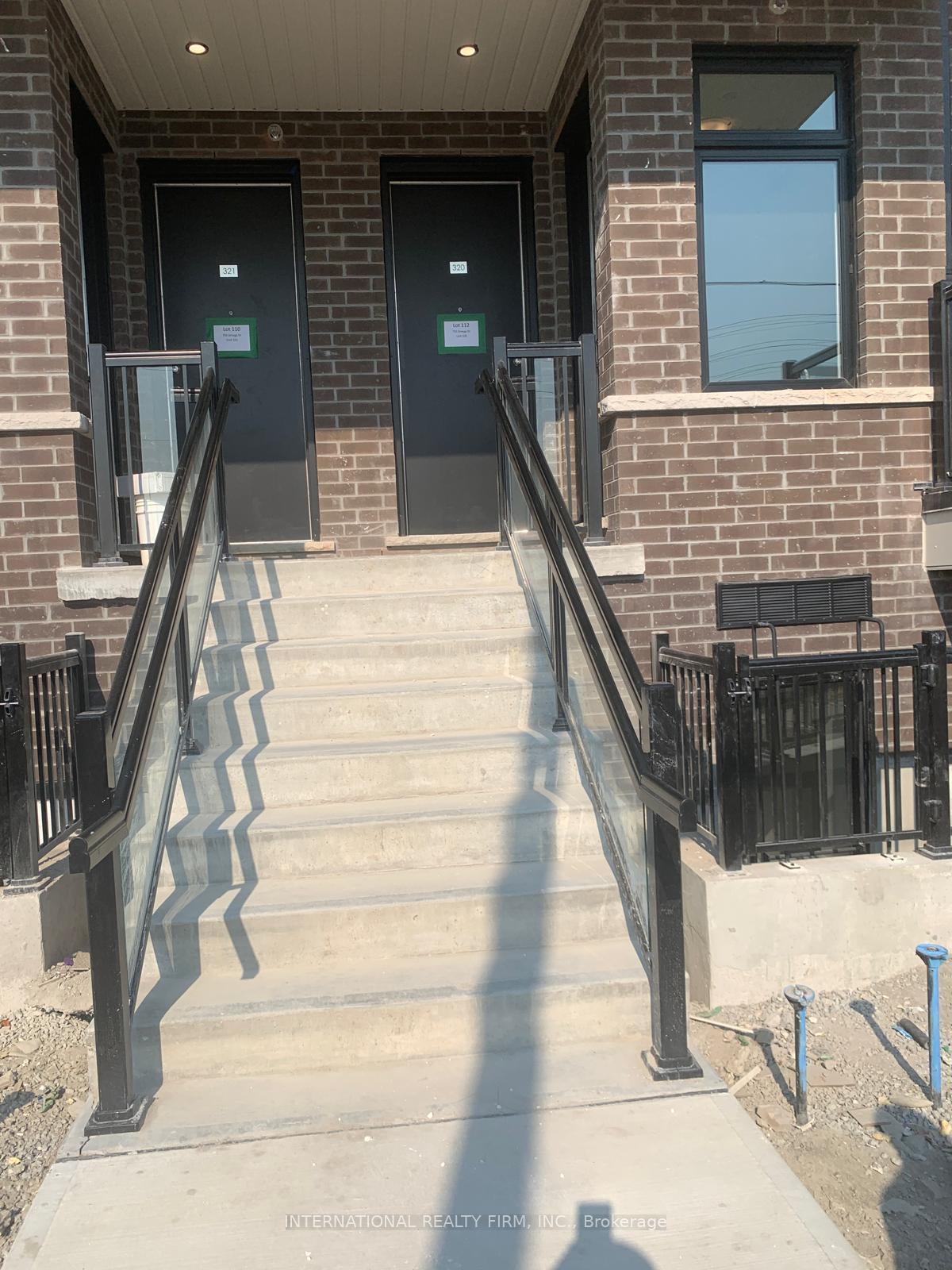 Photo 2 of Unit 320, 755 Omega Drive, Pickering, Woodlands — HOMEH