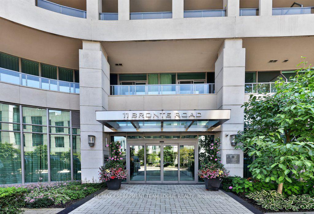 Photo 2 of Unit 317, 11 Bronte Road, Oakville, Bronte — HOMEH