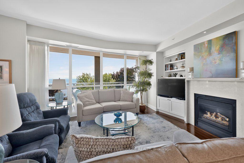 Photo 9 of Unit 317, 11 Bronte Road, Oakville, Bronte — HOMEH