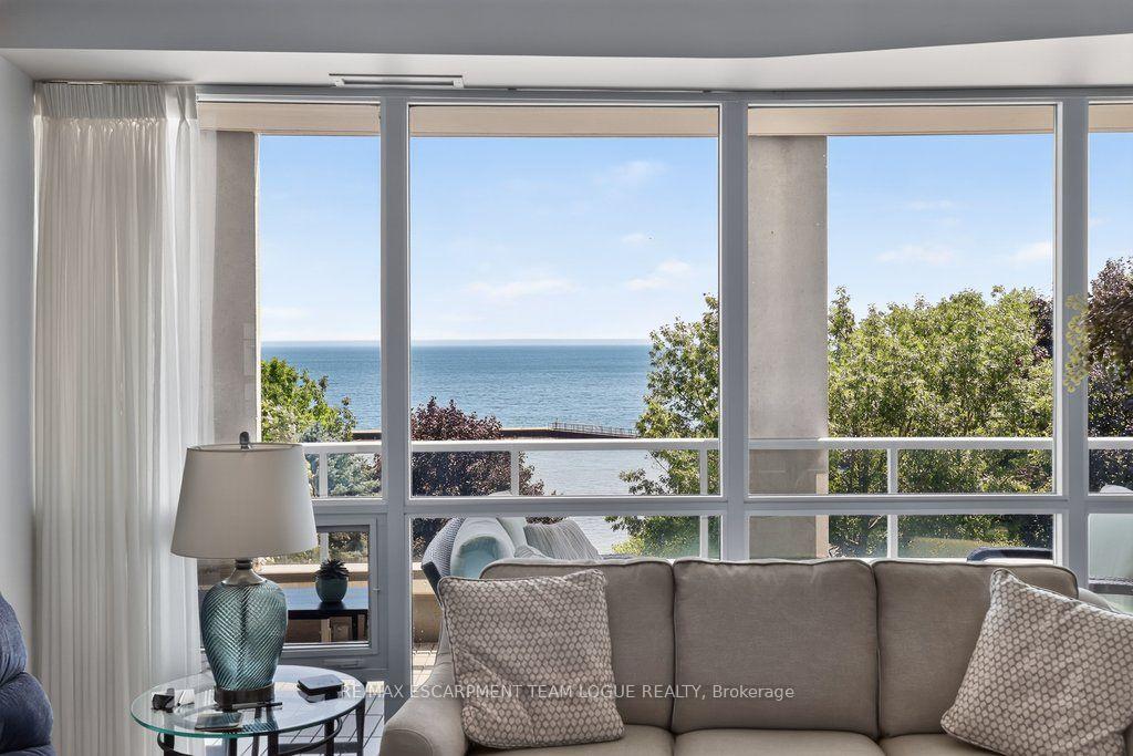 Photo 11 of Unit 317, 11 Bronte Road, Oakville, Bronte — HOMEH