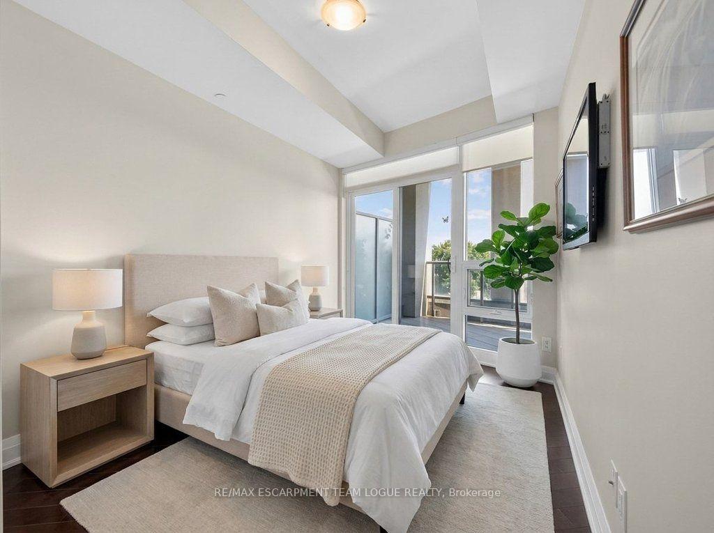 Photo 20 of Unit 317, 11 Bronte Road, Oakville, Bronte — HOMEH