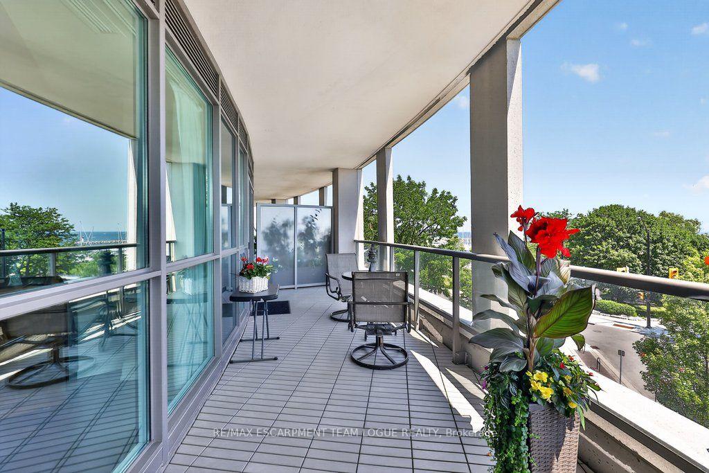 Photo 28 of Unit 317, 11 Bronte Road, Oakville, Bronte — HOMEH