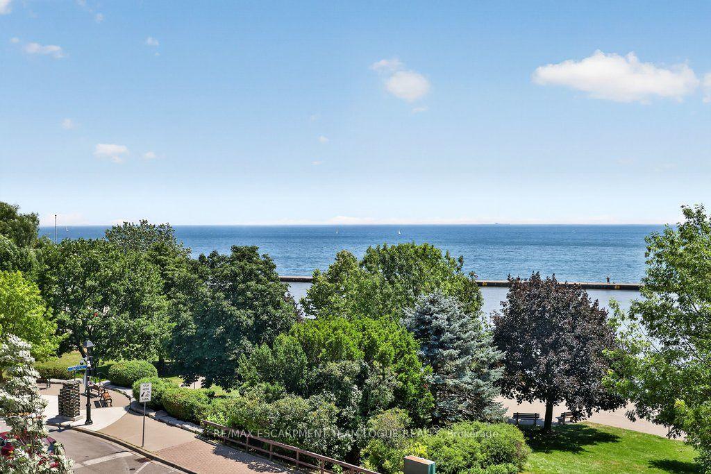 Photo 33 of Unit 317, 11 Bronte Road, Oakville, Bronte — HOMEH