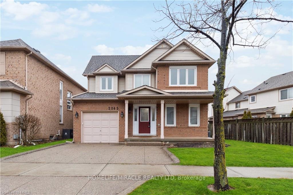 Photo 2 of 2245 Pathfinder Drive, Burlington, Orchard — HOMEH