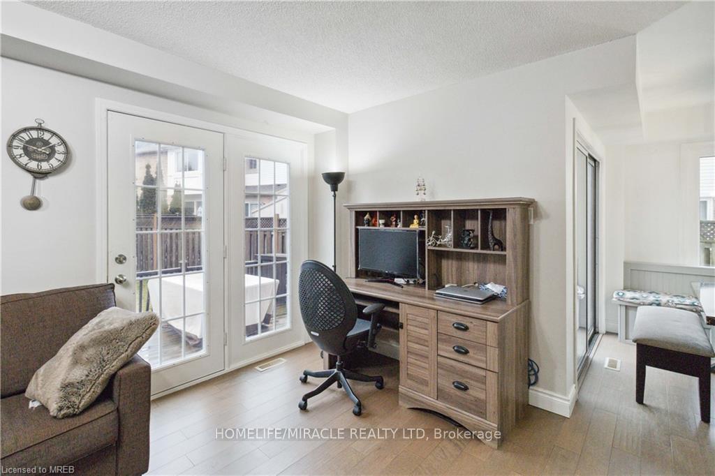 Photo 12 of 2245 Pathfinder Drive, Burlington, Orchard — HOMEH
