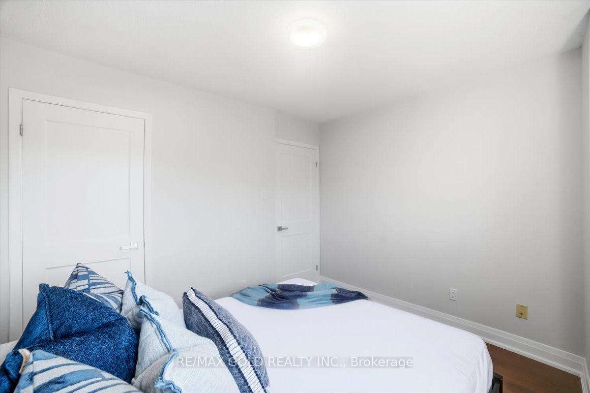 Photo 22 of 29 Tralee Street, Brampton, Heart Lake West — HOMEH